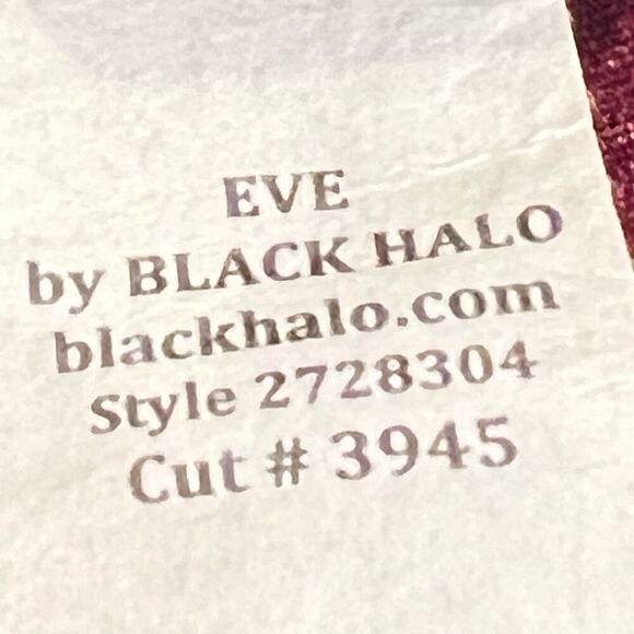 Black Halo, Estelle Smashing Berry High-Low Velvet Halter Bow Gown, Women’s 4 - Picture 7 of 15